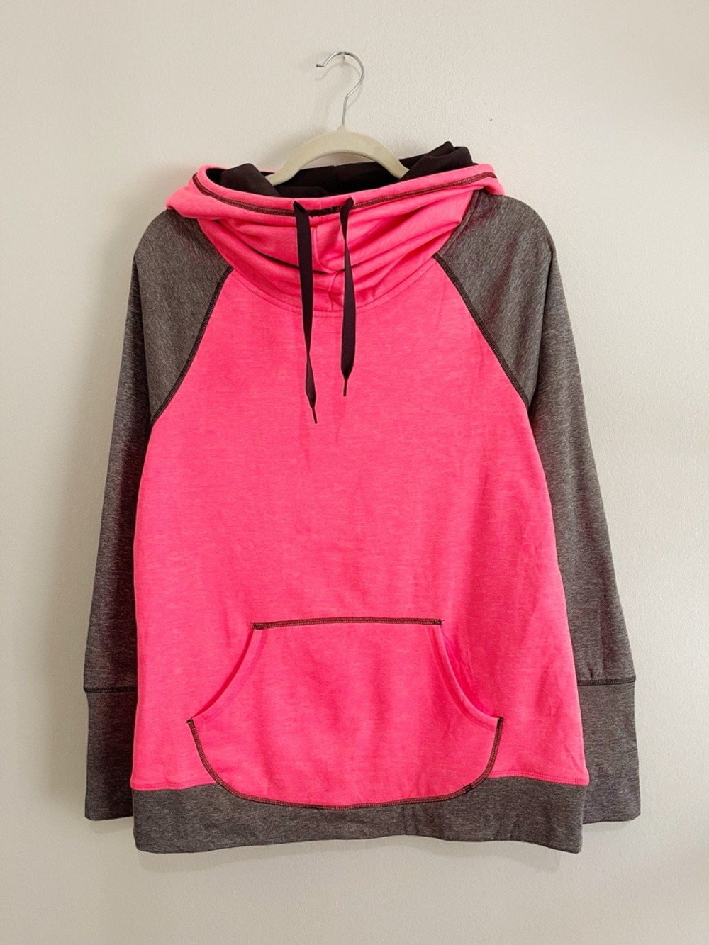 Champion Duo Dry Pink Gray Long Sleeve Pocket Cowl Neck Hooded Sweatshirt Size L